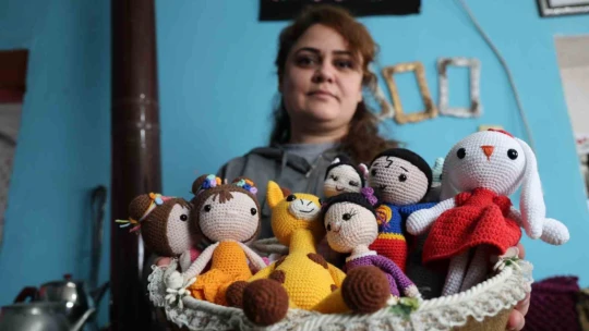 Kadınların el emekleri aile ekonomilerine katkı sağlıyor