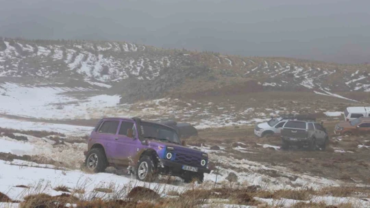 Kar yağmayan Hazarbaba Dağı, Off Road tutkunlarının durağı oldu