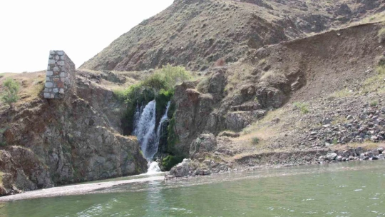 Keban Baraj Gölünde bir ilk: Su üzerinde 9 saatte 200 kilometre yol yaptılar