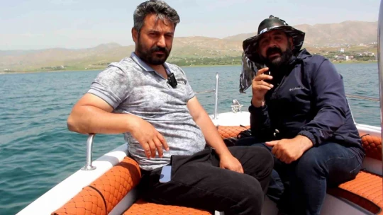 Keban Baraj Gölünde bir ilk: Su üzerinde 9 saatte 200 kilometre yol yaptılar