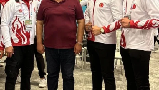 Kick boksta Elazığlı sporculardan 3 madalya
