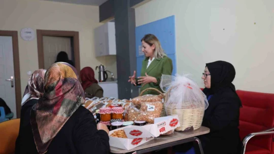 Köy kadınlarının el emeği ürünleri, Romanya sofralarını süslüyor