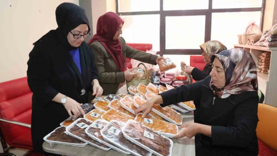 Köy kadınlarının el emeği ürünleri, Romanya sofralarını süslüyor