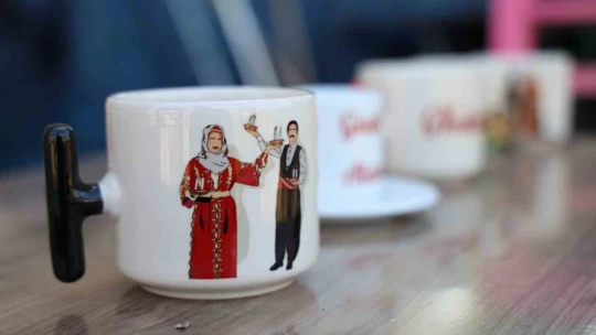 Kültürü dijitale taşıdı şimdi siparişlere yetişemiyor