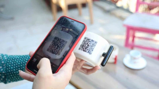 Kültürü dijitale taşıdı şimdi siparişlere yetişemiyor