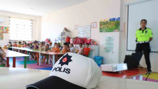Kur'an kursu öğrencilerine trafik eğitimi verildi