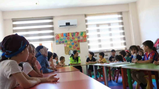 Kur'an kursu öğrencilerine trafik eğitimi verildi