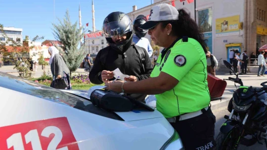 Kurallara uymayan motosiklet sürücülerine ceza yağdı