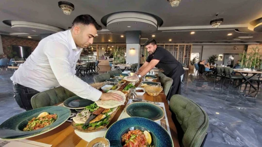 Metrelik kebabı yemek isteyenler bu adrese geliyor
