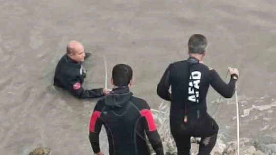 Murat Nehrinde kaybolan çocuğu arama çalışmaları 6'ncı gününde