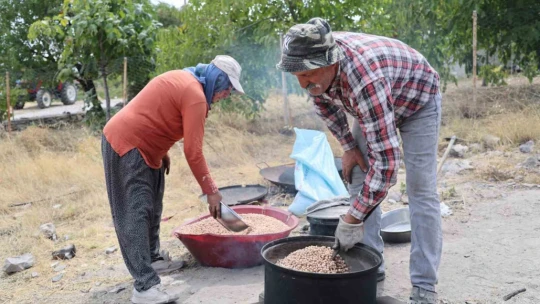 Nohudun kum ve ateşle dansı