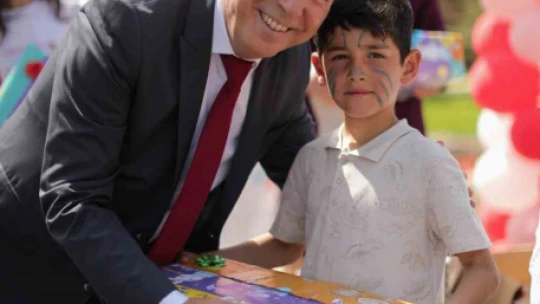 Öğrenciler, 23 Nisan etkinliğinde doyasıya eğlendi