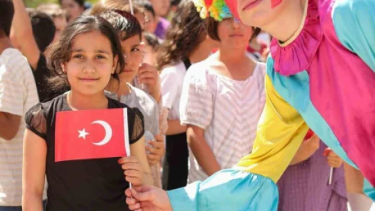 Öğrenciler, 23 Nisan etkinliğinde doyasıya eğlendi
