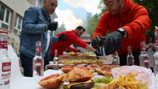 Öğrenciler istedi, hayırsever vatandaş gerçekleştirdi