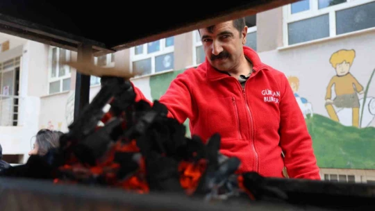 Öğrenciler istedi, hayırsever vatandaş gerçekleştirdi