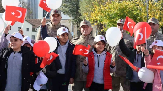 Öğrenciler jandarmanın etkinliğinde doyasıya eğlendi