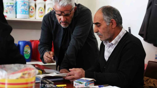 Osmanlı geleneği olan 'zimem defteri', Elazığ'da yaşatılıyor