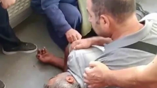 Otobüs şoförü saniyelerle yarıştı, fenalaşan yolcuyu hastaneye yetiştirdi