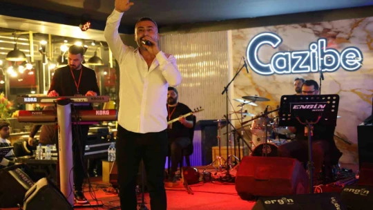 Özgün müziğin ustası Seydi unutulmaz bir gece yaşattı
