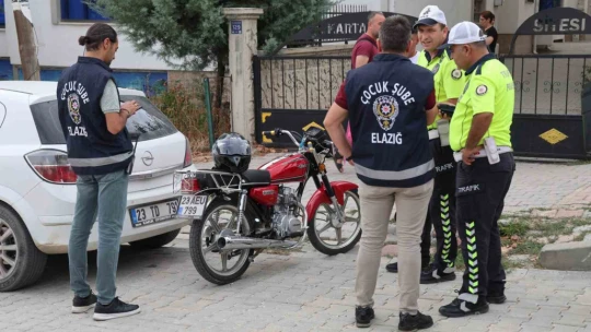 Polis ekipleri okul önlerinde göz açtırmıyor