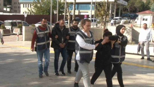 Şehidin evini soyan 3 hırsız, 312 saatlik kamera incelemesinin ardından yakalandı