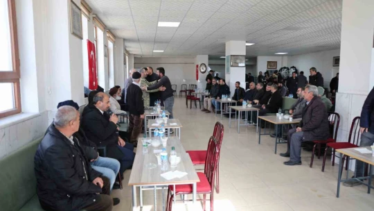 Şehit babası Mehmet Aslan: ''Mevla verirken sevindirdi, alırken sevindirdi. Şeref, onur ve gurur duyduk''