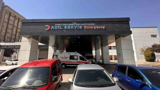 Tartıştığı husumetlilerinin üzerine kızgın yağ döktü: 2 yaralı