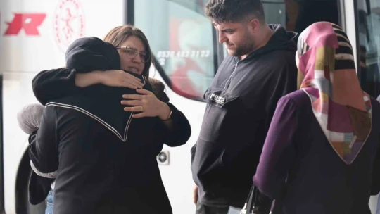 Tatil dönüşü Elazığ otogarında yoğunluk