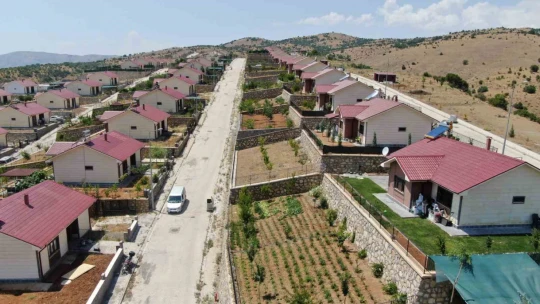 Tatil sitesi değil, çelik konstrüksiyonlu TOKİ konutları