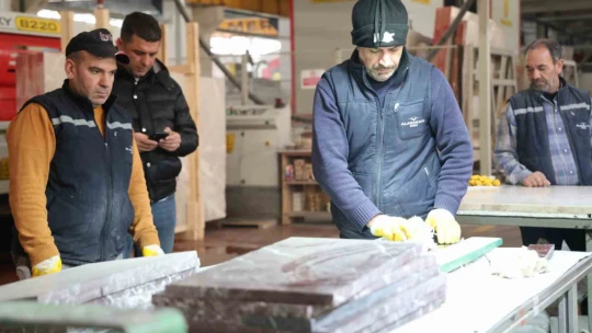 Elazığ vişne mermeri 68 ülkeyi süslüyor