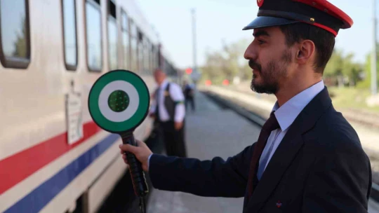 Turistik Diyarbakır Ekspresi Elazığ'da