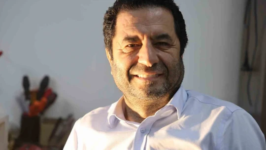 Türk bilim adamı, güneş ışığına ihtiyaç duymayan tarım cihazı geliştirdi