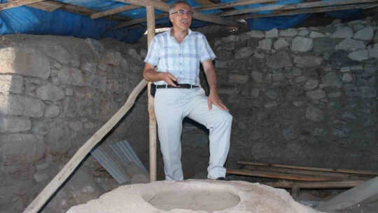 Türkiye'de benzeri yok, 700 yıllık metal atölyesi keşfedildi