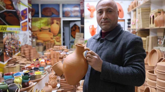 Vatandaşlar doğal beslenmeye yöneldi, çömleğe de ilgi arttı