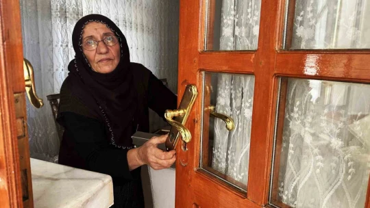 Vicdanları sızlatan hırsızlık: Şehidin baba ocağını soydular