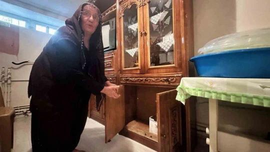 Vicdanları sızlatan hırsızlık: Şehidin baba ocağını soydular