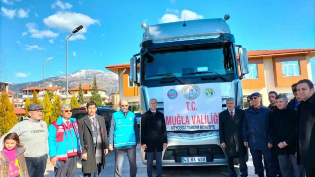 Köyceğiz'den depremzedelere için yardım tırı gönderilmeye devam ediyor