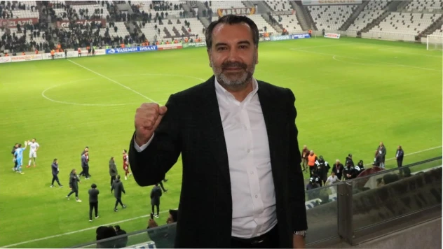 Kendi Döneminde Ulaşıma % 1214 Zam Yaptı