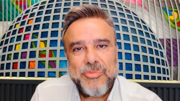 Lütfen Ama Lütfen Bu Tozu Üzerimizden Alın