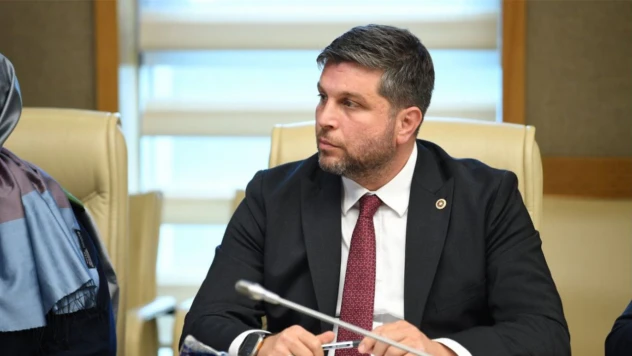 Nazırlı'dan Lisanı Münasiple Cevap