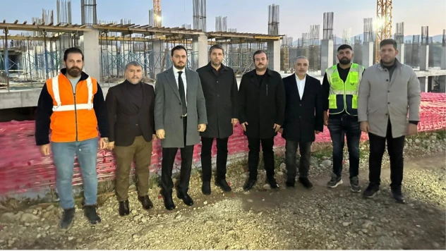 Nazırlı'dan Tebrik Çiçeği