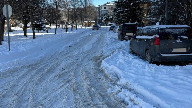 Söyleyene Bakın Hele