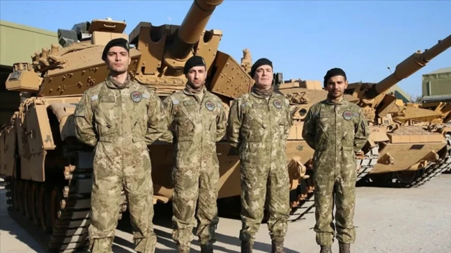Dünyanın ilk tank dizisi Hemşerimiz Canpolat'tan