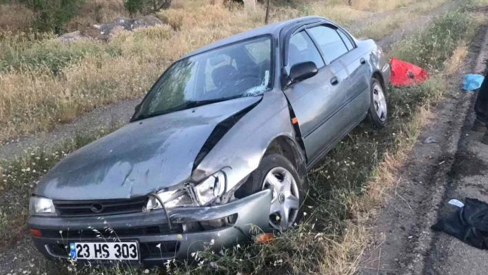 Elazığ'da otomobil yayaya çarptı: 1 yaralı
