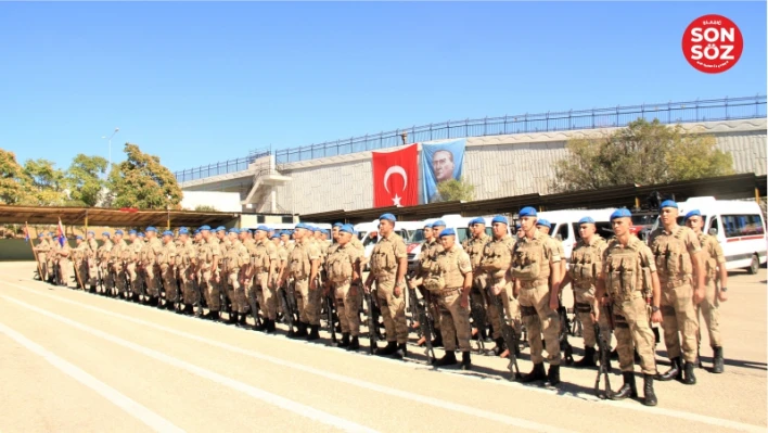 Gurur ve hüzün bir arada: Komandolar Suriye'ye uğurlandı

