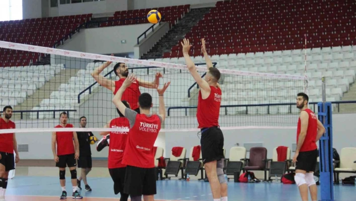 Elazığ'da voleybol aday hakemlik kursu açılıyor

