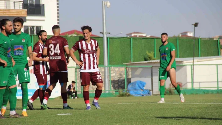 ES Elazığspor kalesinde 16 gol gördü

