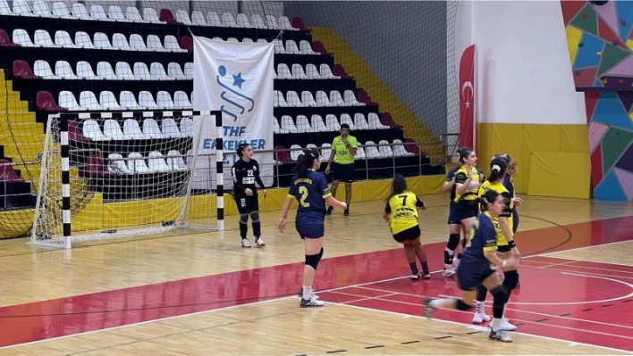 THF 1. Lig: Elazığ SYSK: 45 - Kastamonu Dinamik: 33

