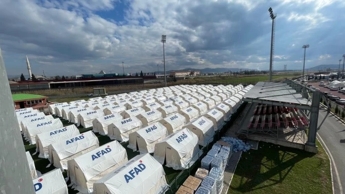 Mehmetçik Kahramanmaraş'ta 500 çadır kurulumunu daha tamamladı

