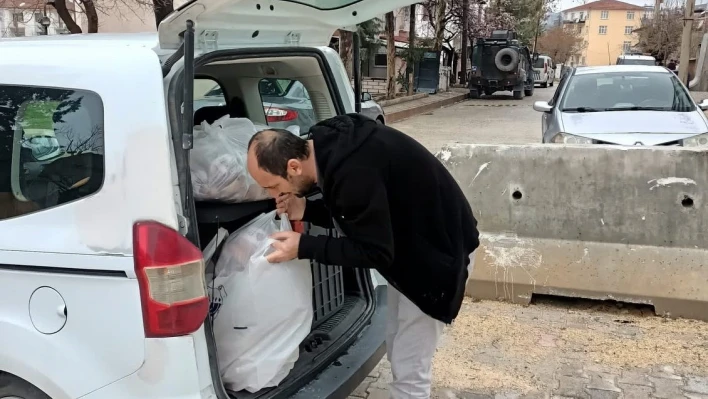 Elazığ Belediyesi'nden ihtiyaç sahiplerine sıcak yemek

